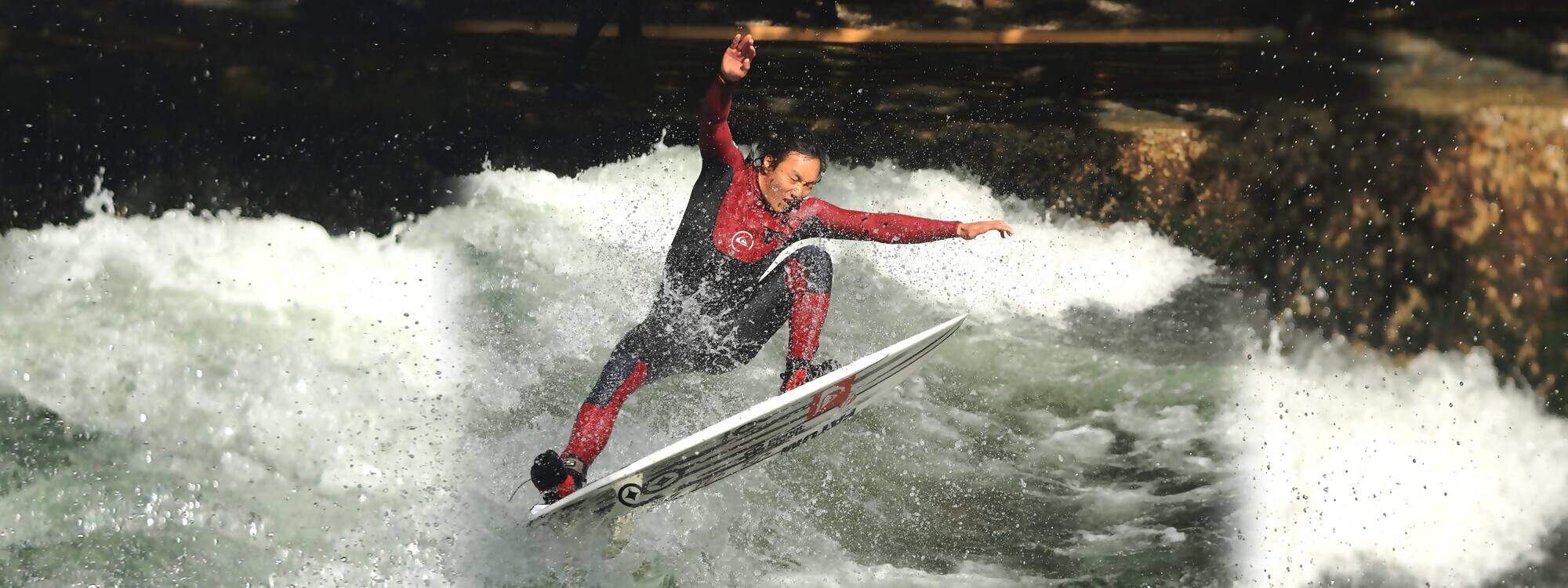 Surfen Eisbach Muenchen